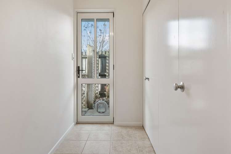 8 Baxter Place Stoke_19