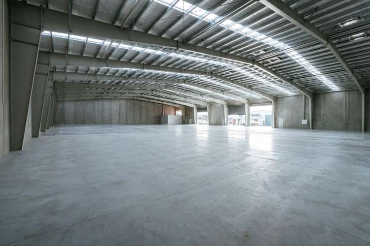 Unit 2/14 Harvard Way_0