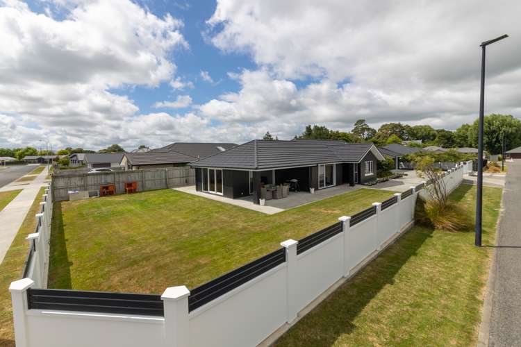 1 Mahi Grove Feilding_19