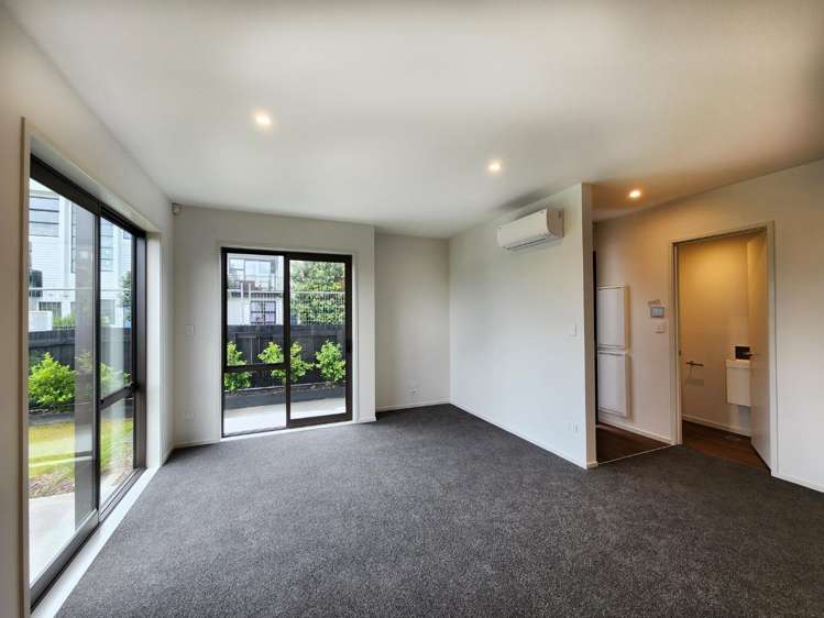 86 Glidepath Road 1626_3