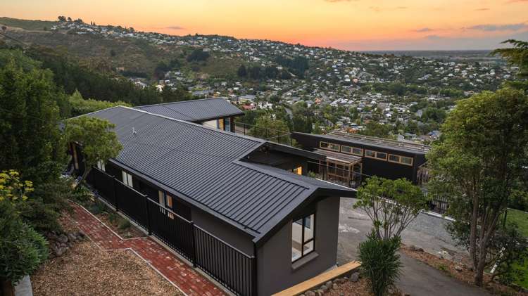 76 Huntsbury Avenue Huntsbury_25