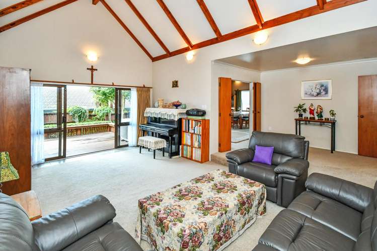 38 Rushgreen Avenue Pahurehure_6