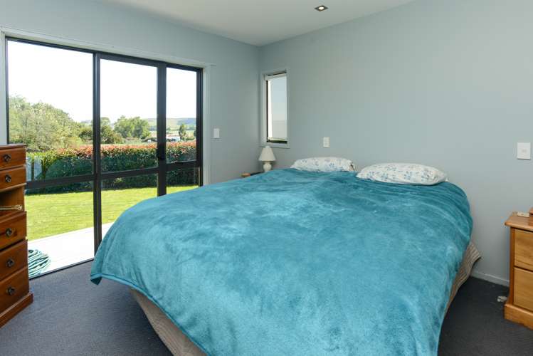 12 Brooker Place Waipukurau and Surrounds_10