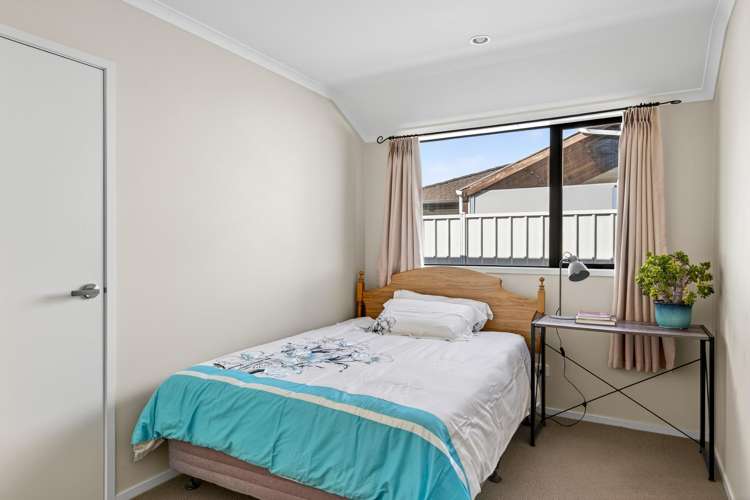 45 Sterling Park Lytton West_11