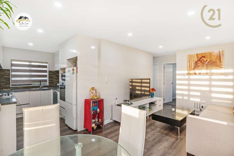 520 Redoubt Road Flat Bush_15