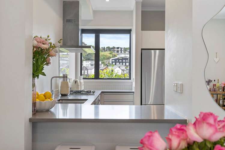 123 Bonair Crescent Silverdale_7