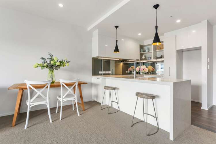 209/27 Enfield Street Mount Eden_6