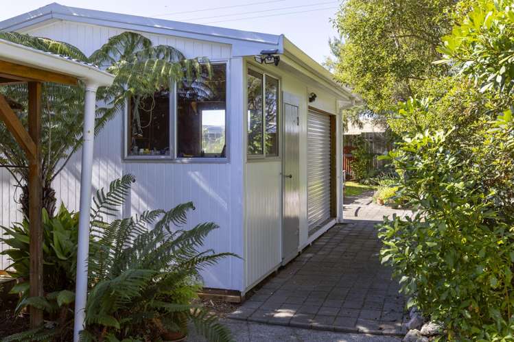3 Mahuta Road Five Mile Bay_24