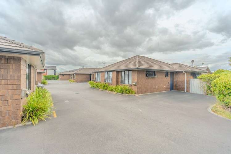 1/108 Old Farm Road Hamilton East_14