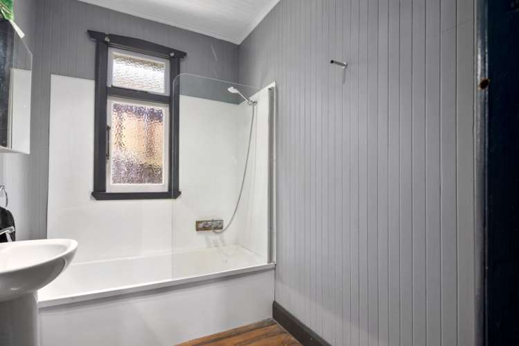 84 Toi Toi Street Toi Toi_9