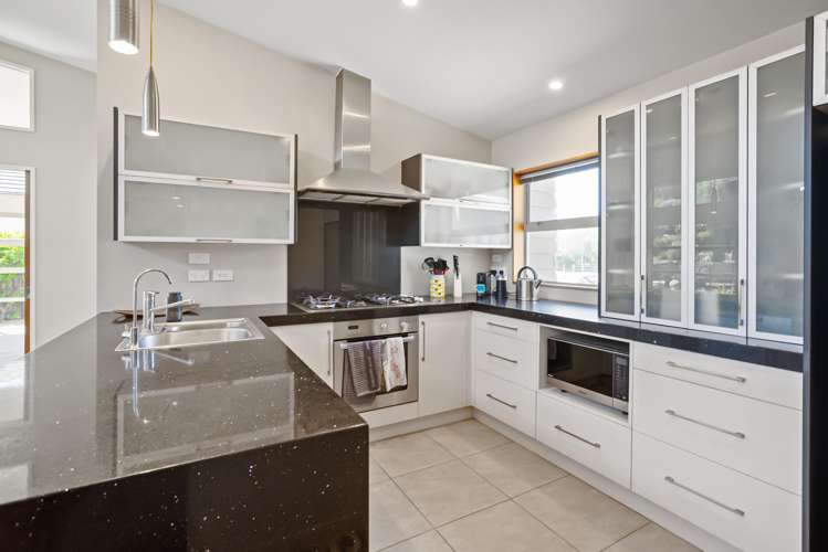 17 Matuku Place Paraparaumu Beach_7