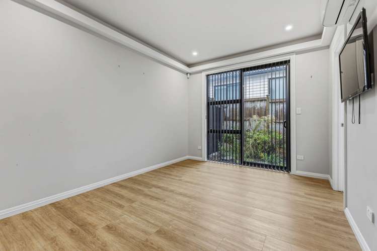 62 Castlebane Drive Flat Bush_18