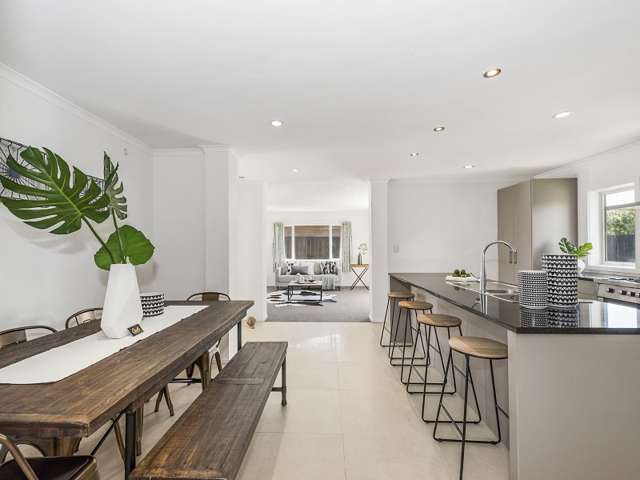 208 Saint James Drive Huntington_3