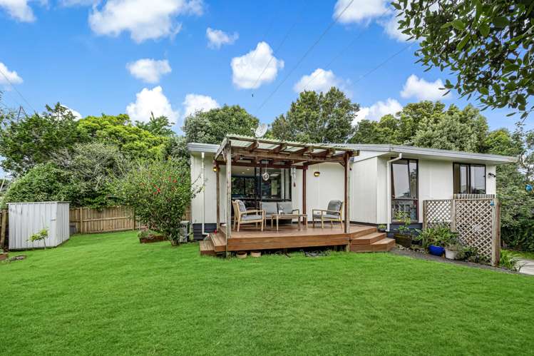 2/11 Leonard Road Mount Wellington_15