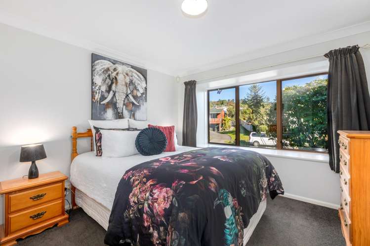 15 King Charles Drive Kingsley Heights_9