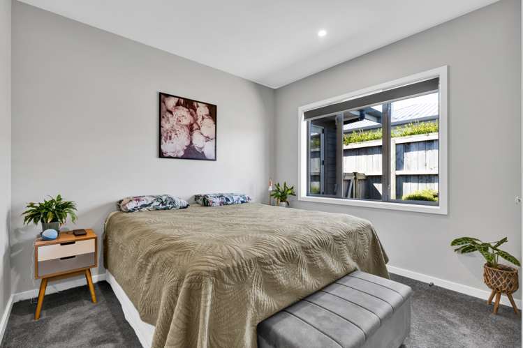 17 Honeyfield Drive Whalers Gate_22