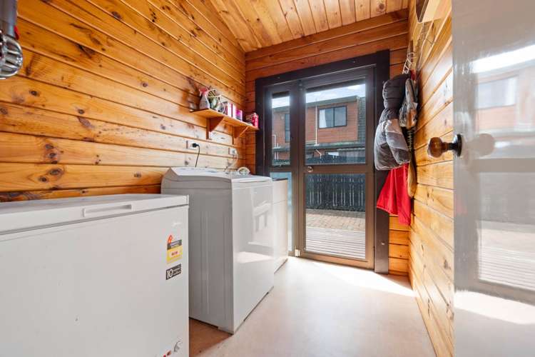 123 Botany Road Botany Downs_19