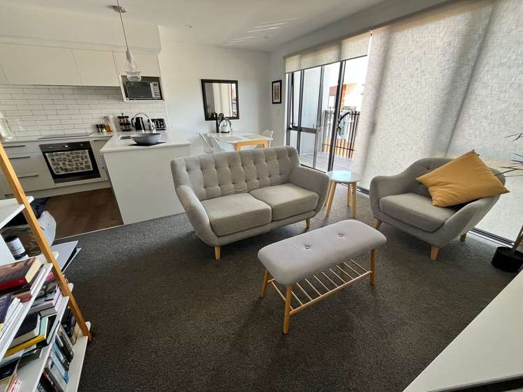 2/16 Unga Place Beachlands_2