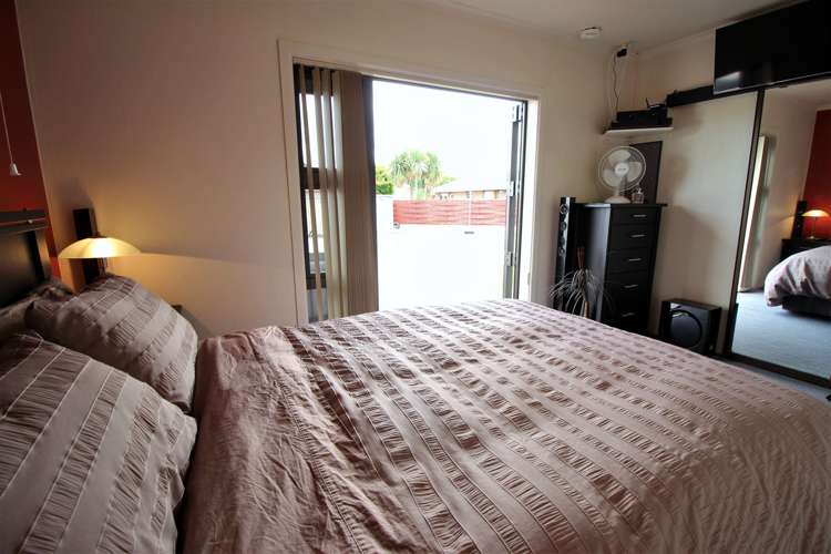 8 Winston Place Alexandra_11