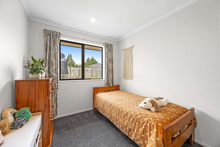 17 Minerva Crescent Woodend_10