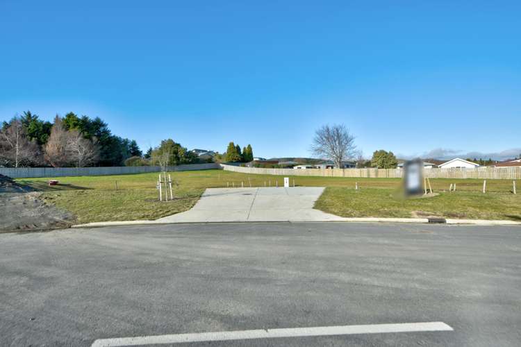 12, 14, 16 Kahikatea Drive_4