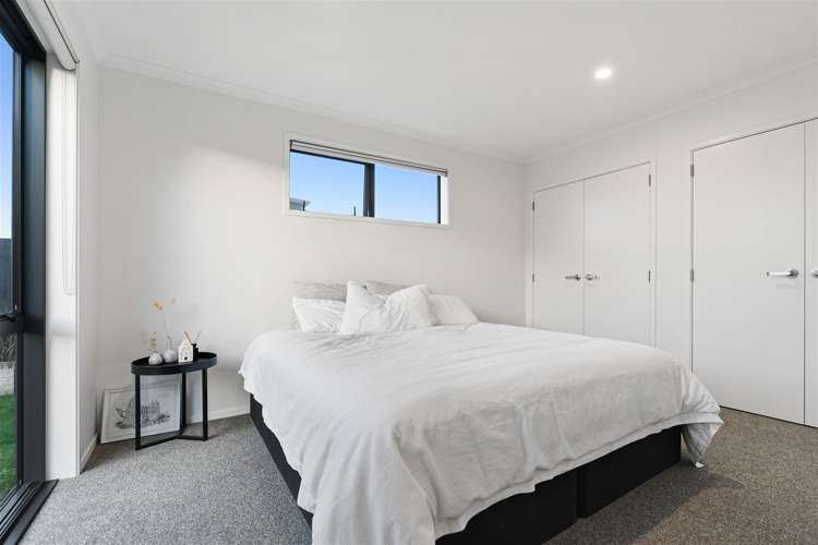 8 Probert Crescent Chartwell_13