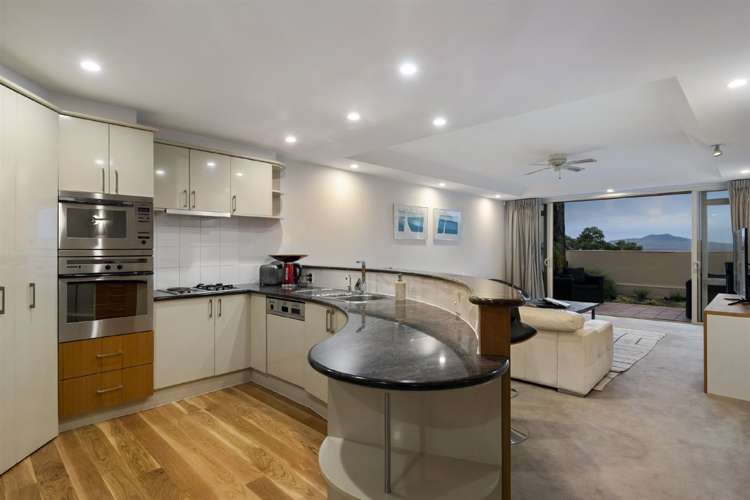 8/47 The Strand Takapuna_9