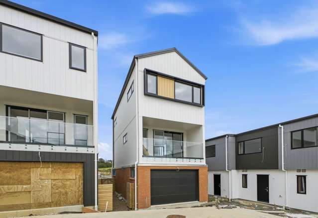 24 Vista Estate Boulevard Flat Bush_2