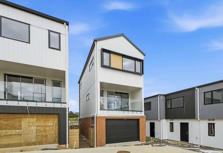 24 Vista Estate Boulevard Flat Bush_2