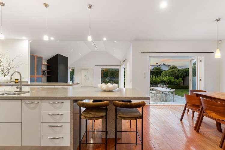 79 Saint Andrews Road Epsom_4