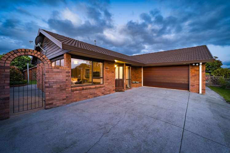 77 Pacific Drive Fitzherbert_22