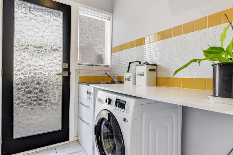 28 Glamis Avenue Dinsdale_8