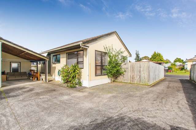 16a Edwin Freeman Place Ranui_2