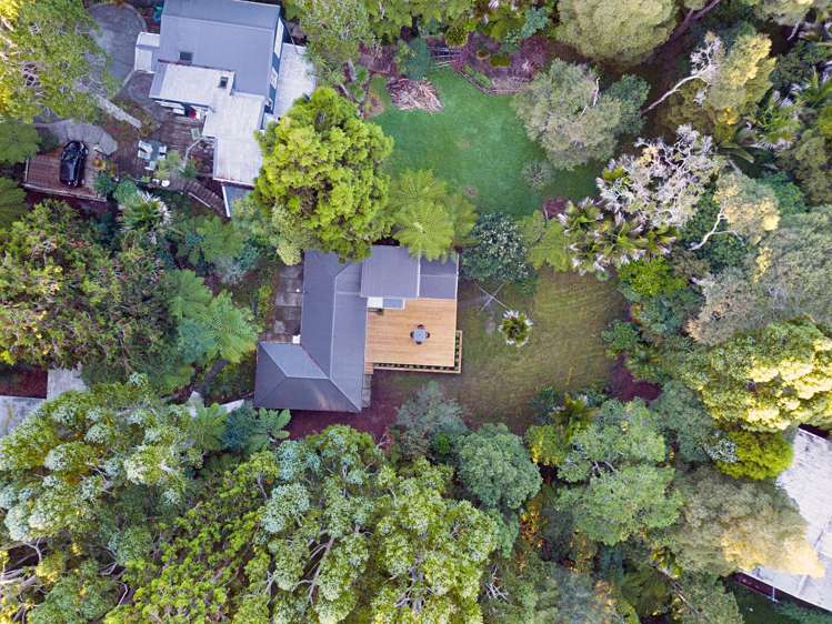 31 Ngaio Road Titirangi_19