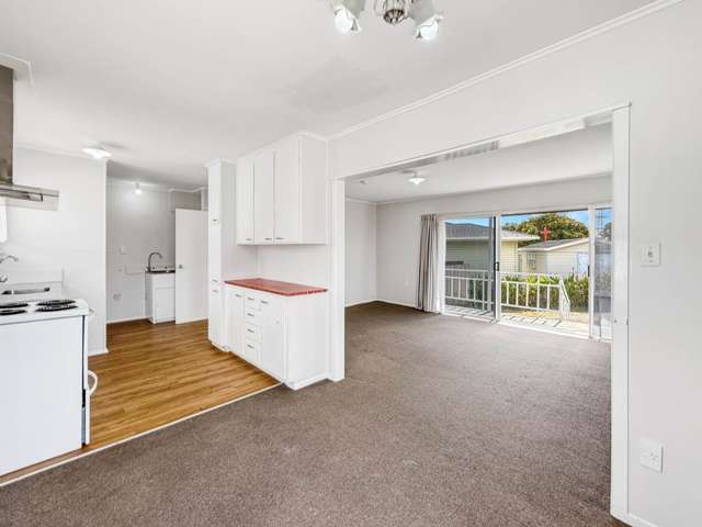 54 Hepburn Road Glendene_2