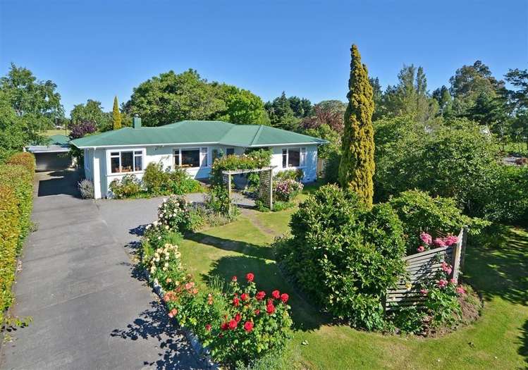 413 High Street South Carterton_0