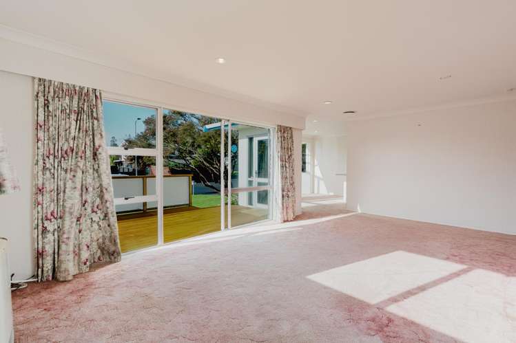 14 Fiona Place Dinsdale_3