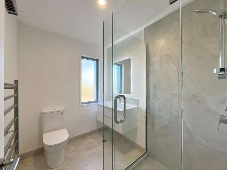 1/111 Neville Street 10222_9