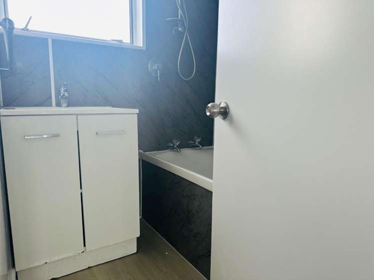 4/28 Tui Road Papatoetoe_8