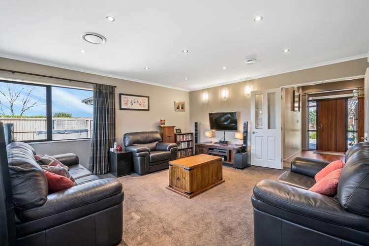 8 Frame Crescent Rolleston_1