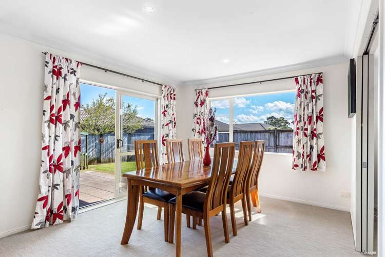 10 Allerton Place Wattle Downs_4
