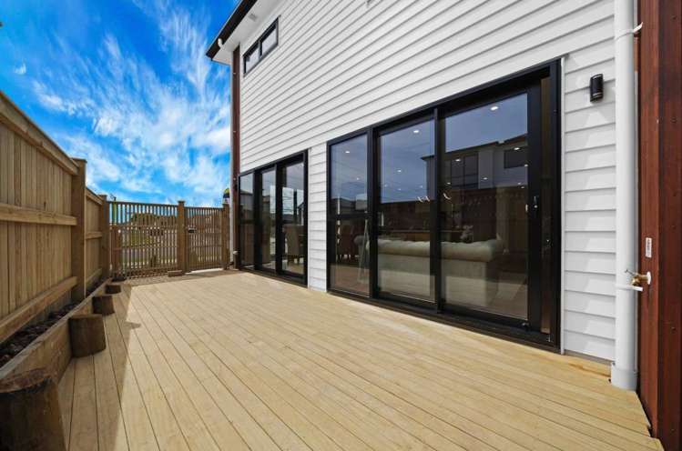 76 Koromeke Street Flat Bush_20