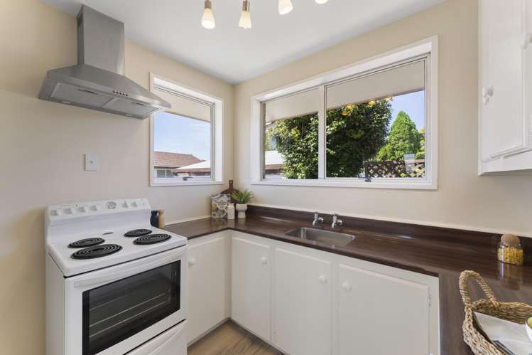 2/30 Trevor Street Hornby_8