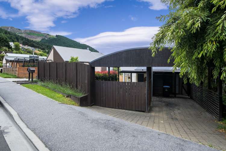 11a Avalon Crescent Fernhill/Sunshine Bay_22