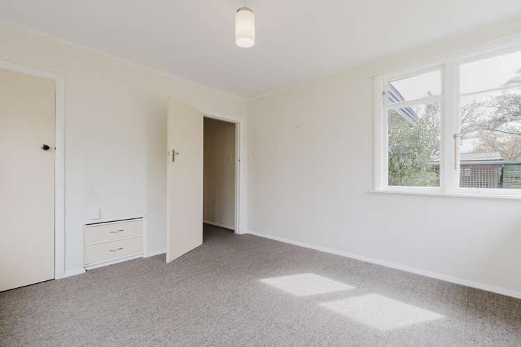 98 Florence Avenue Palmerston North Central_23