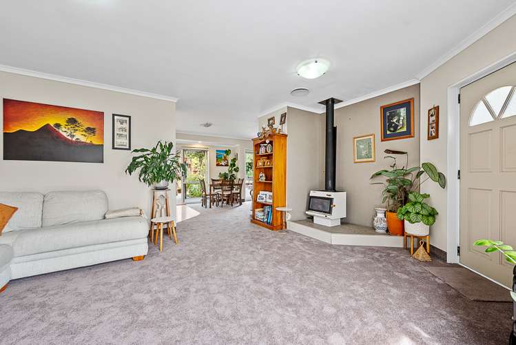 76 Moana View Road Waikawa_7