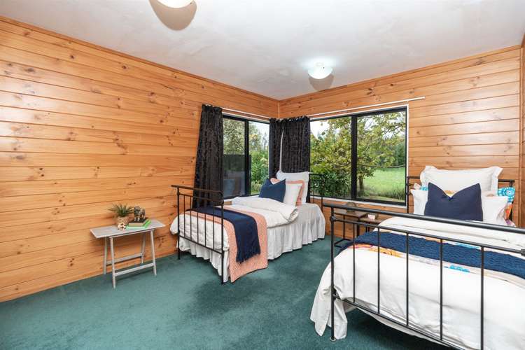 162 Houchens Road Glenview_20