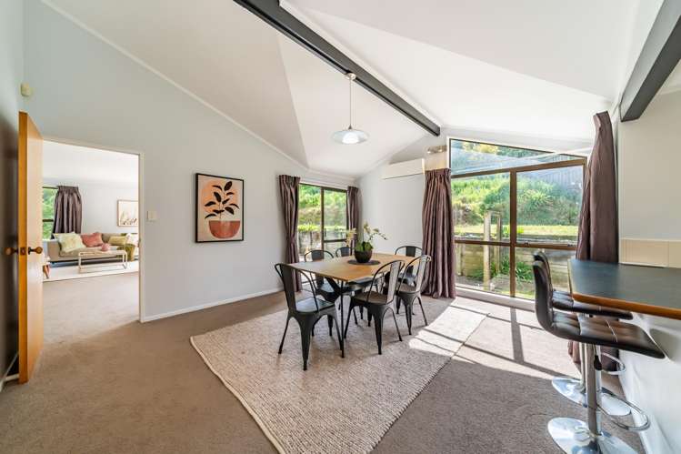 14 Cullen Place Tawa_5