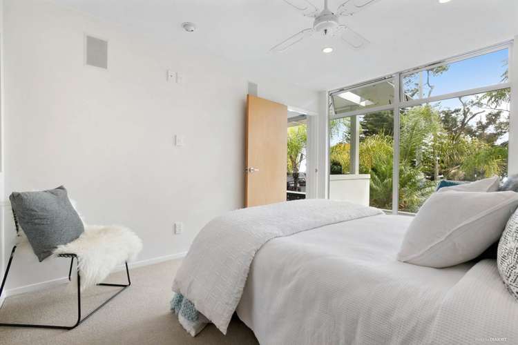 2/31 Tamaki Drive Mission Bay_10