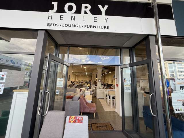Large format retail at Albany Lifestyle Centre